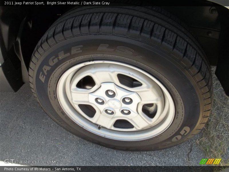 Bright Silver Metallic / Dark Slate Gray 2011 Jeep Patriot Sport