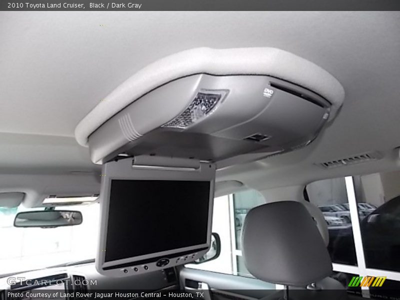 Entertainment System of 2010 Land Cruiser 