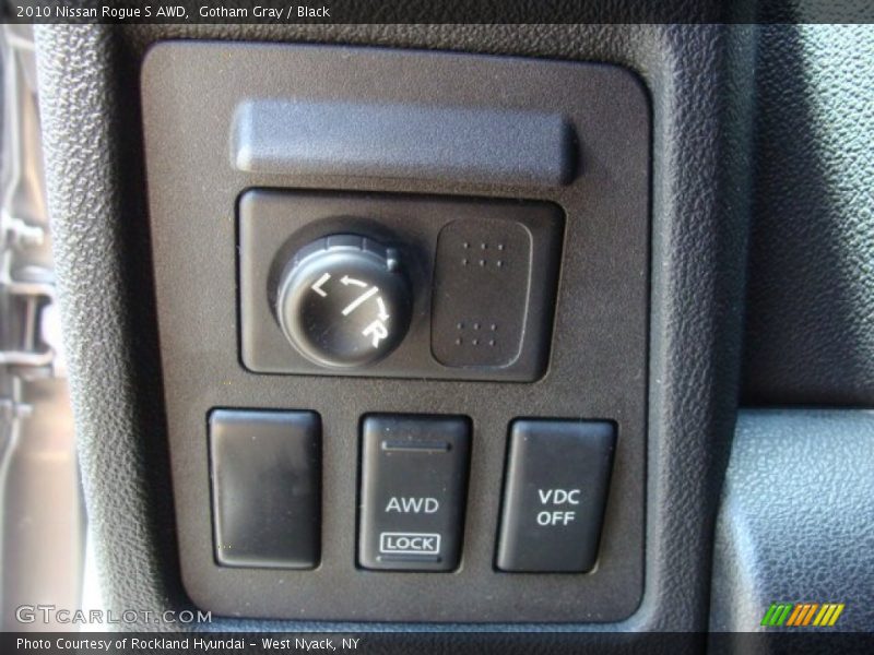 Gotham Gray / Black 2010 Nissan Rogue S AWD