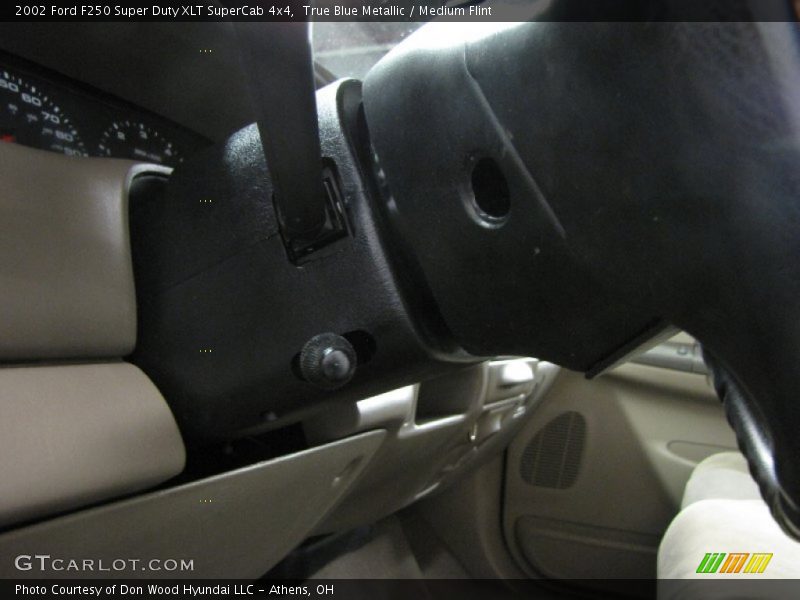 True Blue Metallic / Medium Flint 2002 Ford F250 Super Duty XLT SuperCab 4x4