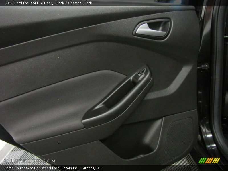 Black / Charcoal Black 2012 Ford Focus SEL 5-Door