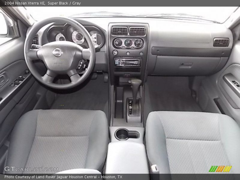 Super Black / Gray 2004 Nissan Xterra XE