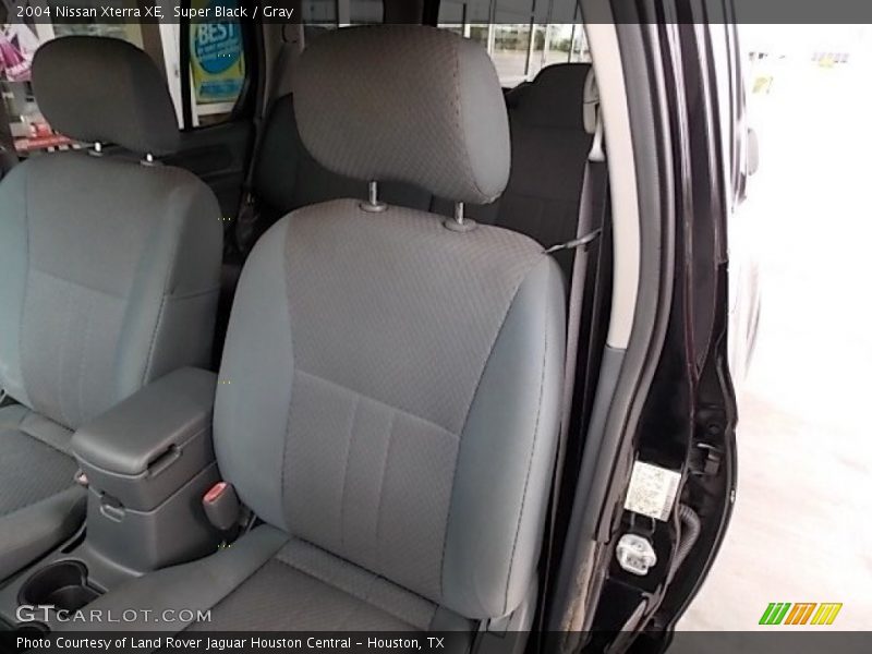 Super Black / Gray 2004 Nissan Xterra XE
