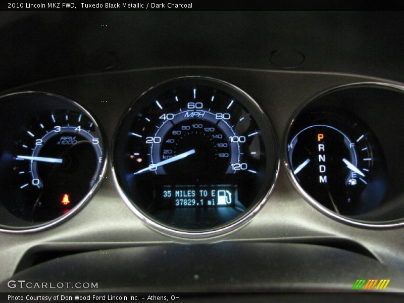 Tuxedo Black Metallic / Dark Charcoal 2010 Lincoln MKZ FWD