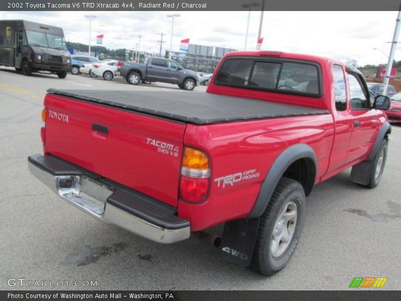 Radiant Red / Charcoal 2002 Toyota Tacoma V6 TRD Xtracab 4x4