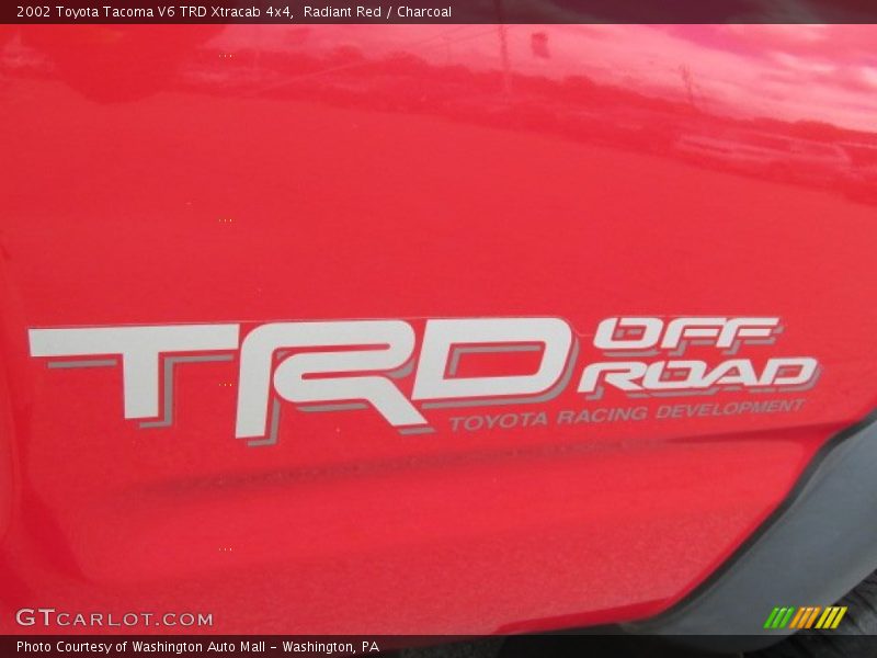 Radiant Red / Charcoal 2002 Toyota Tacoma V6 TRD Xtracab 4x4