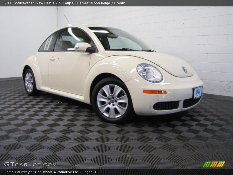 Harvest Moon Beige / Cream 2010 Volkswagen New Beetle 2.5 Coupe