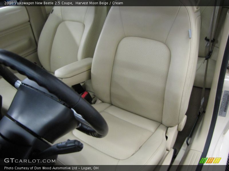 Harvest Moon Beige / Cream 2010 Volkswagen New Beetle 2.5 Coupe