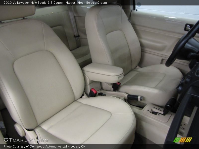 Harvest Moon Beige / Cream 2010 Volkswagen New Beetle 2.5 Coupe