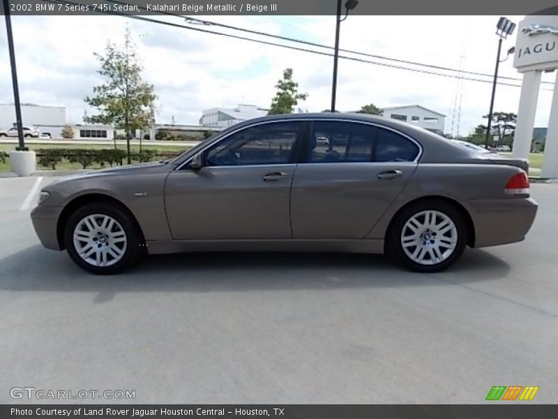 Kalahari Beige Metallic / Beige III 2002 BMW 7 Series 745i Sedan