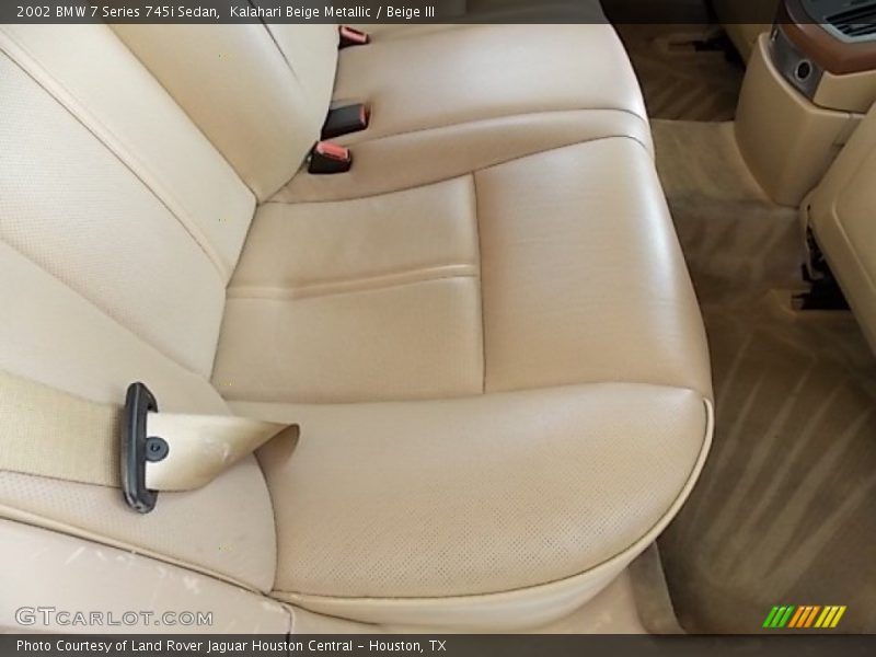 Kalahari Beige Metallic / Beige III 2002 BMW 7 Series 745i Sedan