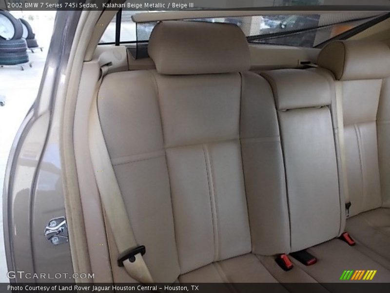 Kalahari Beige Metallic / Beige III 2002 BMW 7 Series 745i Sedan