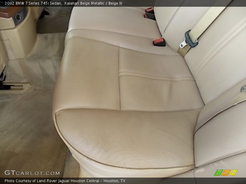 Kalahari Beige Metallic / Beige III 2002 BMW 7 Series 745i Sedan