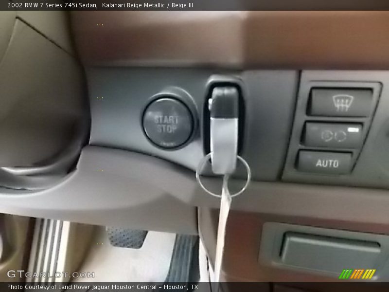 Kalahari Beige Metallic / Beige III 2002 BMW 7 Series 745i Sedan