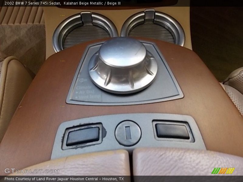 Controls of 2002 7 Series 745i Sedan