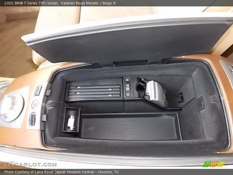 Kalahari Beige Metallic / Beige III 2002 BMW 7 Series 745i Sedan
