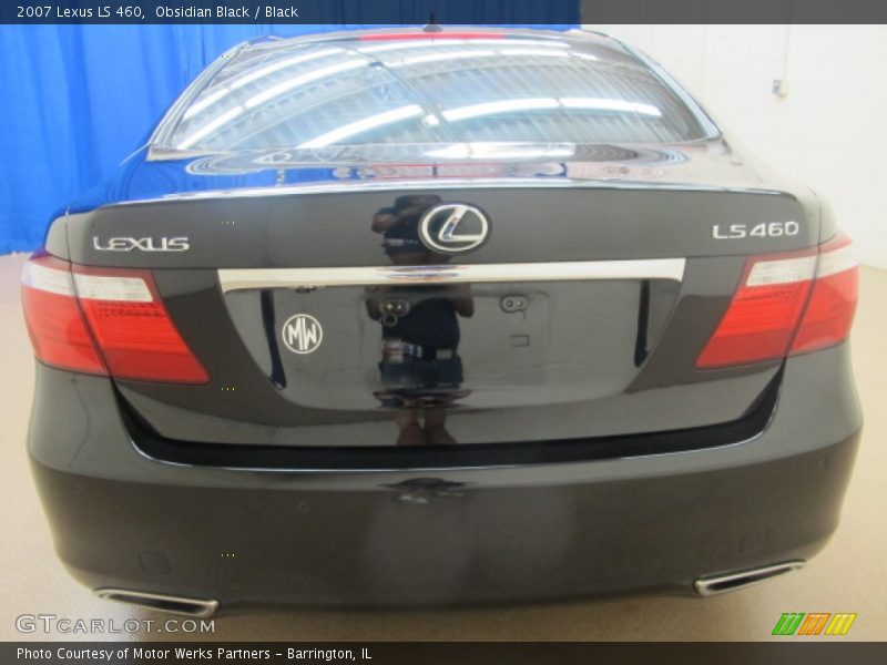 Obsidian Black / Black 2007 Lexus LS 460