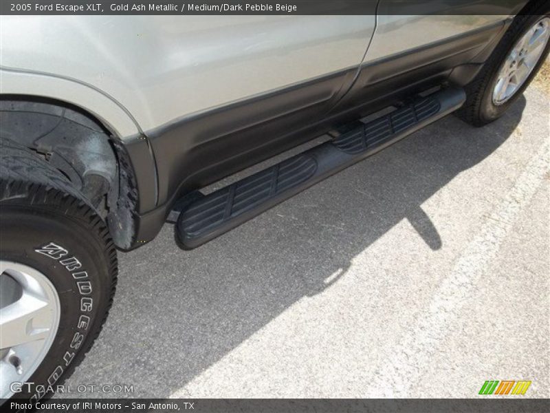 Gold Ash Metallic / Medium/Dark Pebble Beige 2005 Ford Escape XLT