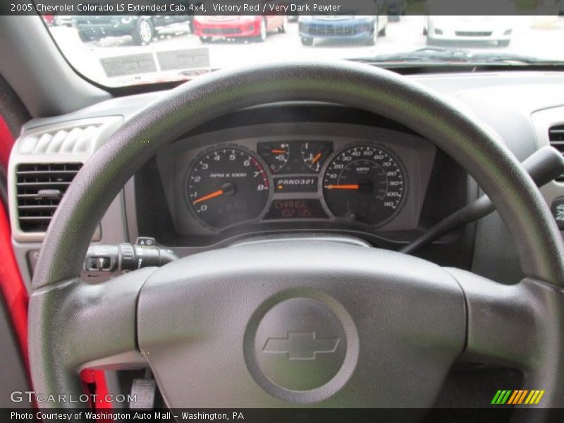 Victory Red / Very Dark Pewter 2005 Chevrolet Colorado LS Extended Cab 4x4