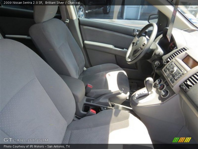 Brilliant Silver / Charcoal 2009 Nissan Sentra 2.0 SR
