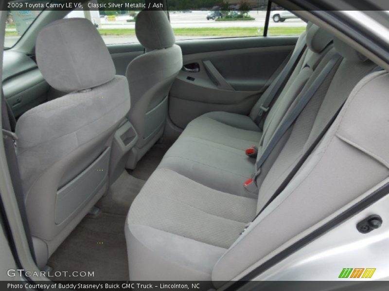 Classic Silver Metallic / Ash 2009 Toyota Camry LE V6