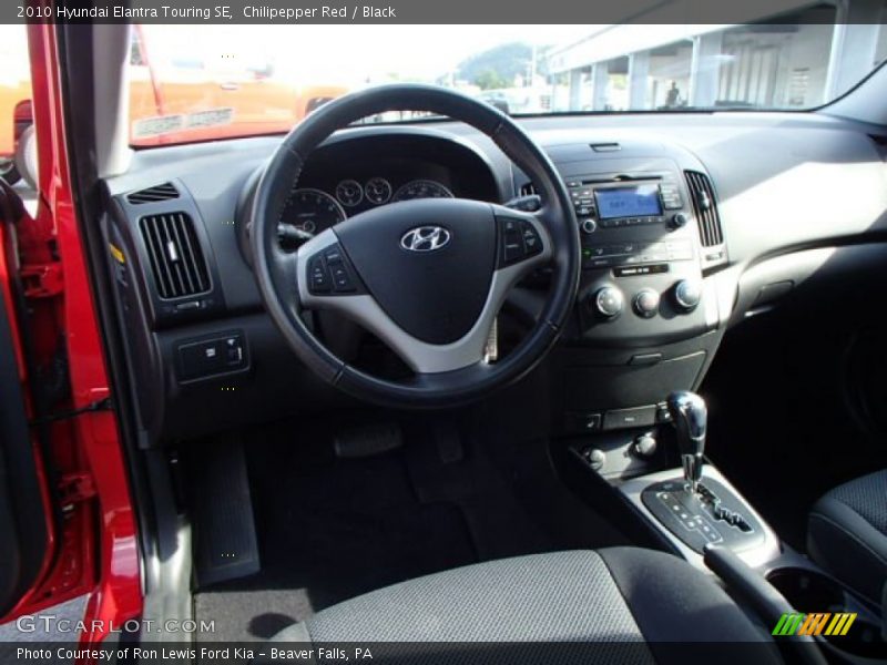 Chilipepper Red / Black 2010 Hyundai Elantra Touring SE