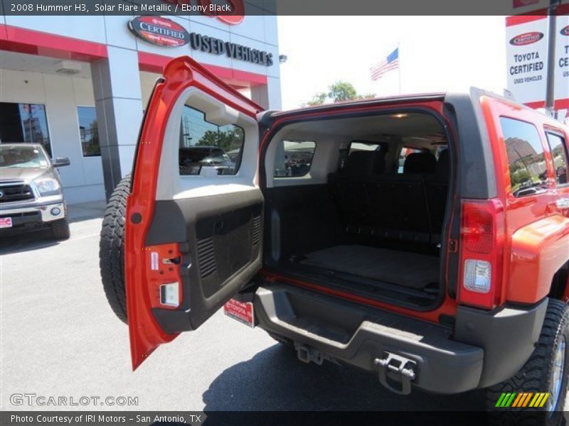 Solar Flare Metallic / Ebony Black 2008 Hummer H3