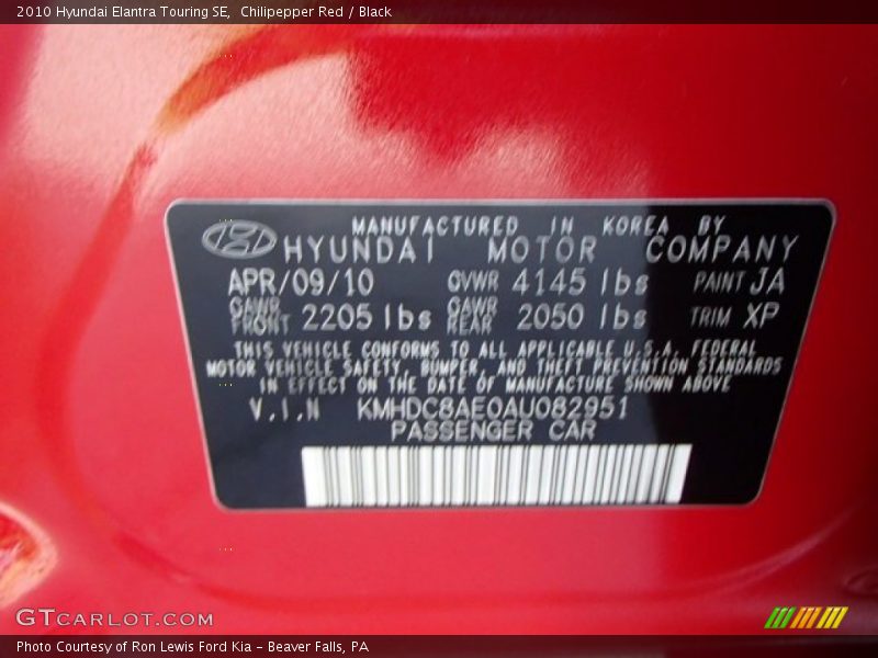 Chilipepper Red / Black 2010 Hyundai Elantra Touring SE