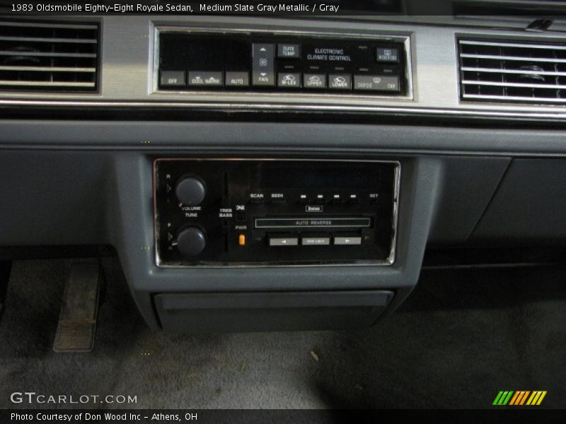 Medium Slate Gray Metallic / Gray 1989 Oldsmobile Eighty-Eight Royale Sedan