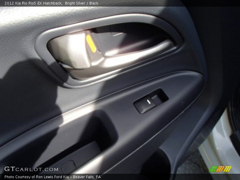 Bright Silver / Black 2012 Kia Rio Rio5 EX Hatchback