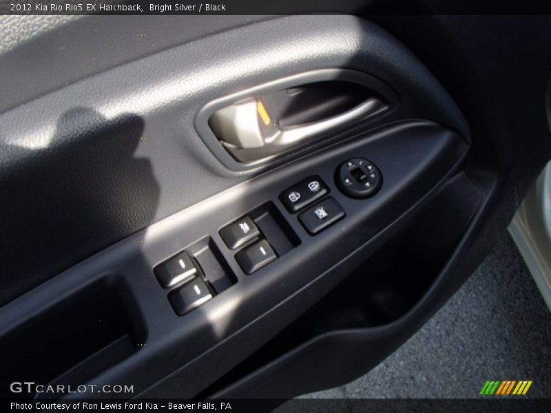Bright Silver / Black 2012 Kia Rio Rio5 EX Hatchback