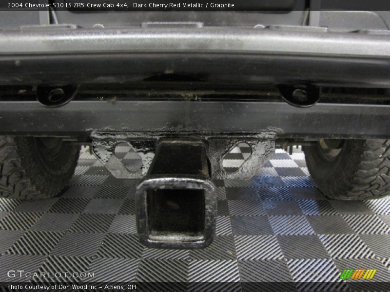 Dark Cherry Red Metallic / Graphite 2004 Chevrolet S10 LS ZR5 Crew Cab 4x4