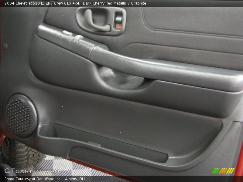 Dark Cherry Red Metallic / Graphite 2004 Chevrolet S10 LS ZR5 Crew Cab 4x4