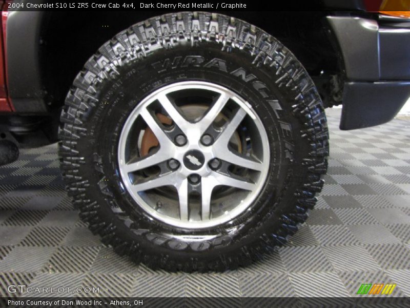 Dark Cherry Red Metallic / Graphite 2004 Chevrolet S10 LS ZR5 Crew Cab 4x4
