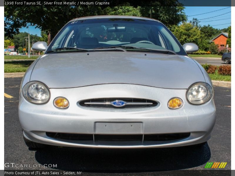 Silver Frost Metallic / Medium Graphite 1998 Ford Taurus SE