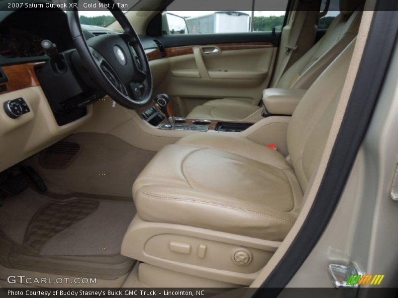 Gold Mist / Tan 2007 Saturn Outlook XR