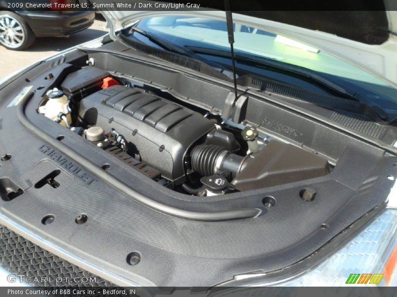 Summit White / Dark Gray/Light Gray 2009 Chevrolet Traverse LS