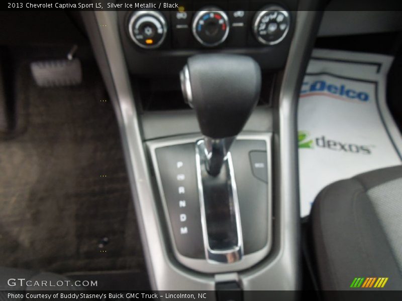 Silver Ice Metallic / Black 2013 Chevrolet Captiva Sport LS