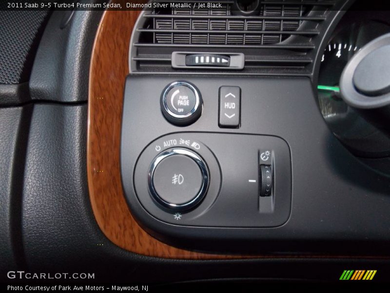 Diamond Silver Metallic / Jet Black 2011 Saab 9-5 Turbo4 Premium Sedan
