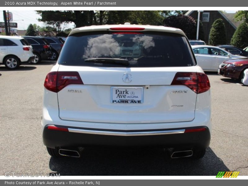 Aspen White Pearl / Parchment 2010 Acura MDX Technology