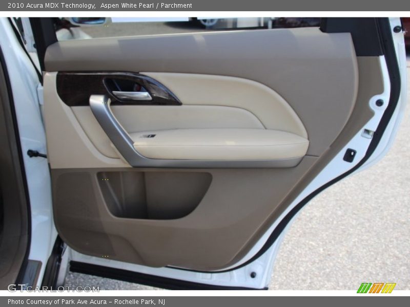 Aspen White Pearl / Parchment 2010 Acura MDX Technology