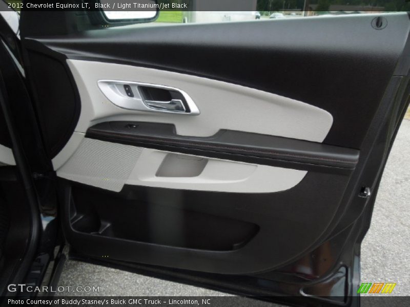 Black / Light Titanium/Jet Black 2012 Chevrolet Equinox LT