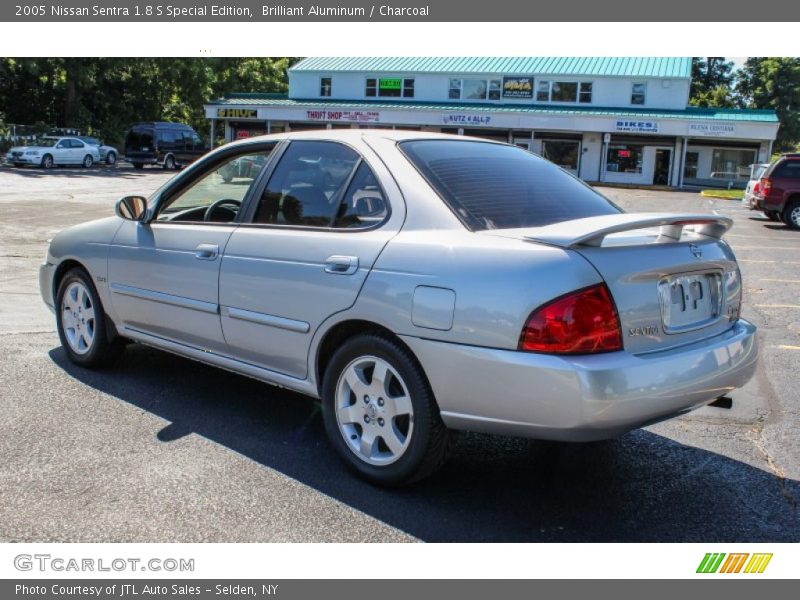 Brilliant Aluminum / Charcoal 2005 Nissan Sentra 1.8 S Special Edition