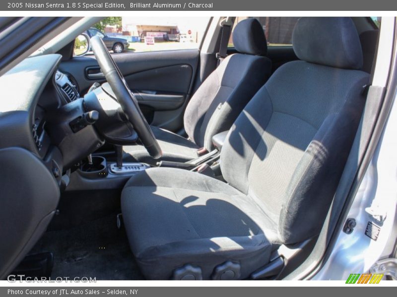 Brilliant Aluminum / Charcoal 2005 Nissan Sentra 1.8 S Special Edition