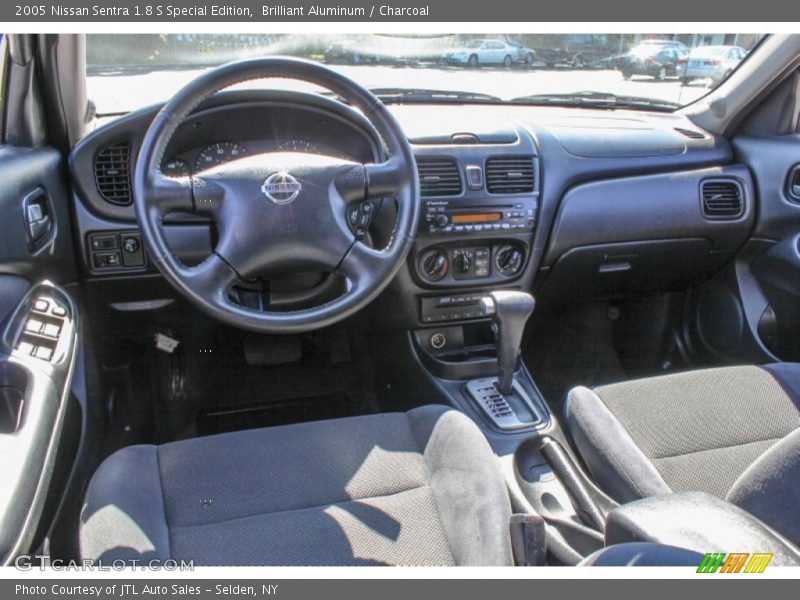 Brilliant Aluminum / Charcoal 2005 Nissan Sentra 1.8 S Special Edition