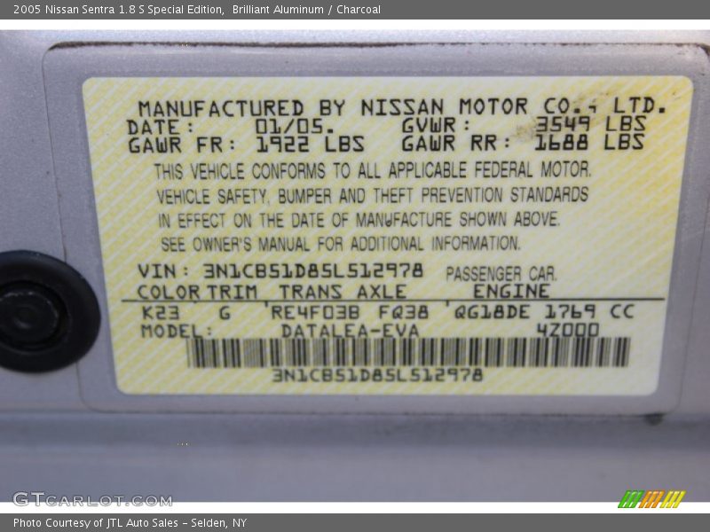 Brilliant Aluminum / Charcoal 2005 Nissan Sentra 1.8 S Special Edition