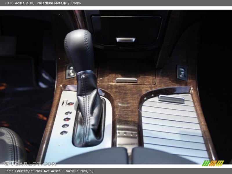 Palladium Metallic / Ebony 2010 Acura MDX