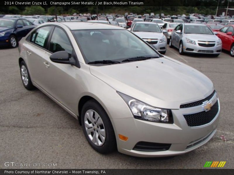 Champagne Silver Metallic / Jet Black/Medium Titanium 2014 Chevrolet Cruze LS