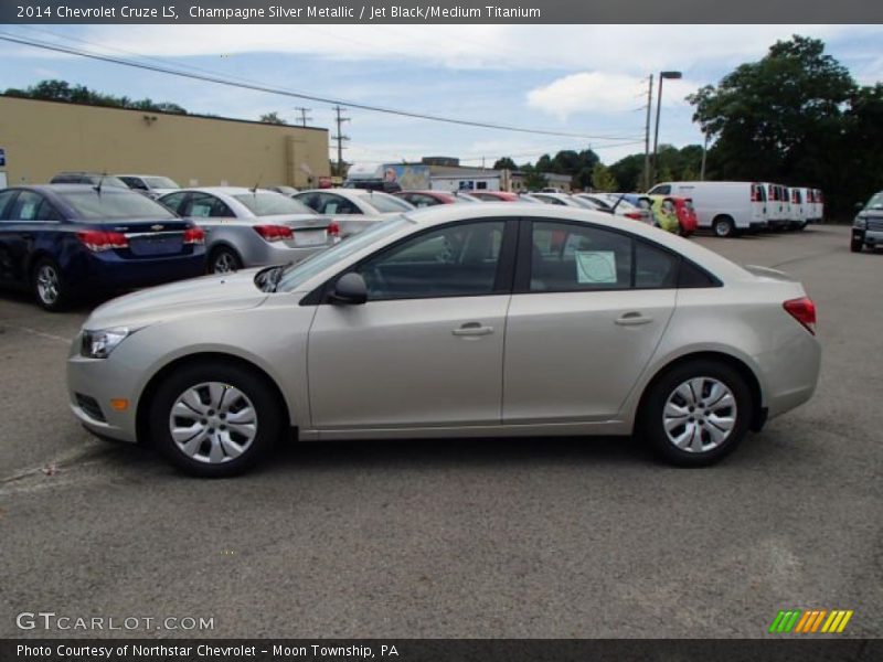 Champagne Silver Metallic / Jet Black/Medium Titanium 2014 Chevrolet Cruze LS