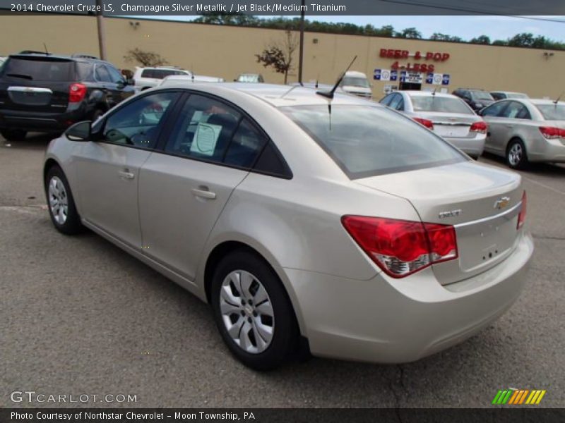 Champagne Silver Metallic / Jet Black/Medium Titanium 2014 Chevrolet Cruze LS